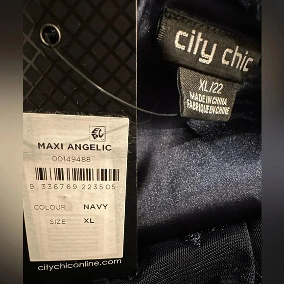 City Chic Angelic Navy Maxi dress size XL/22 - Picture 15 of 16